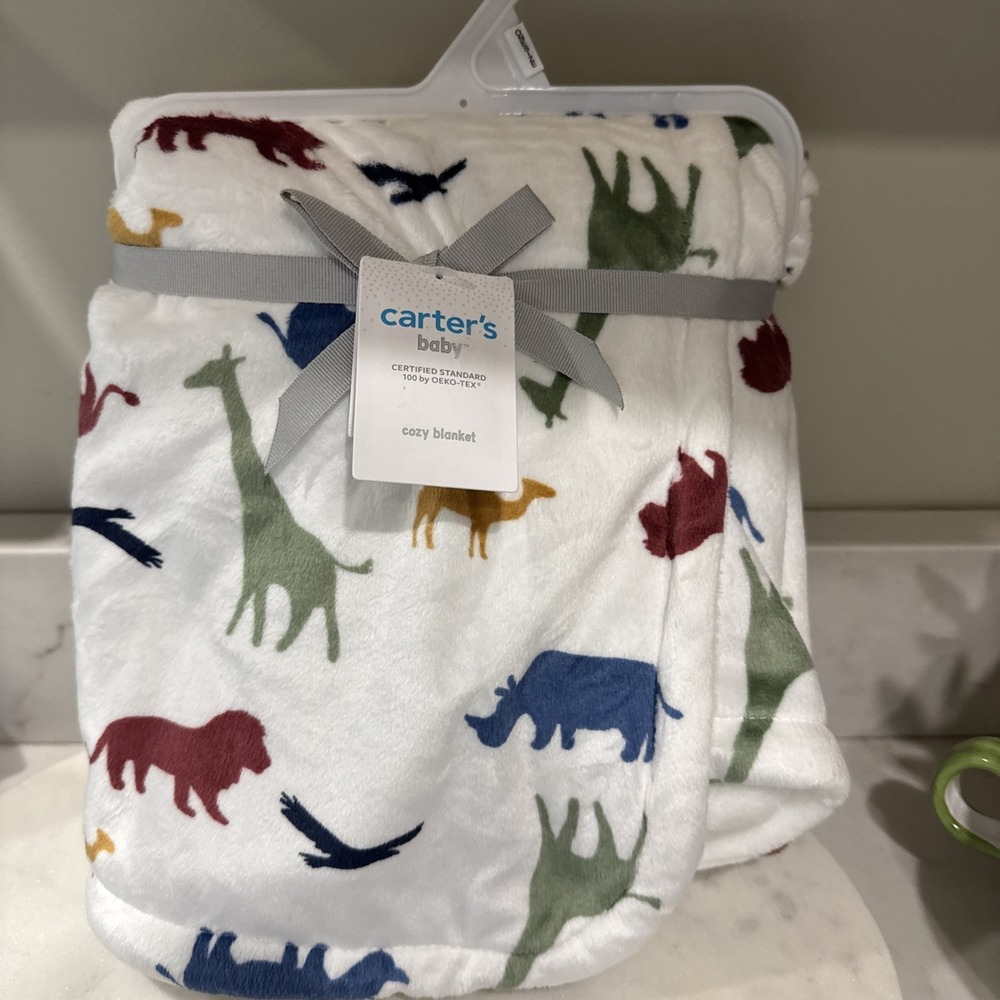 Carter's NWT Baby Blanket Safari Multi Color Zoo Animals White Plush‎ Cozy 2021